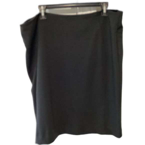 New York & Co Skirt Women’s Size 18 Color Black Stretch - Picture 3 of 8